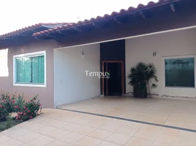 Casa com 3 Quartos à venda, 178m² no Jardim Atlântico, Goiânia