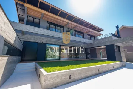 Casa de Condomínio com 4 Quartos à venda, 377m² no Lagoa da Conceição, Florianópolis