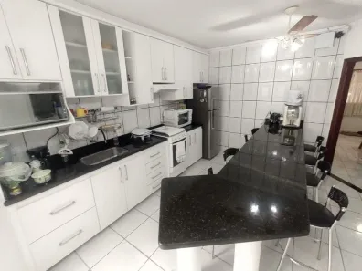 Casa com 3 Quartos à venda, 150m² no Campo Limpo, Americana