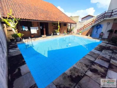 Sobrado com 3 Quartos à venda, 182m² no Cidade Nova Peruíbe, Peruíbe