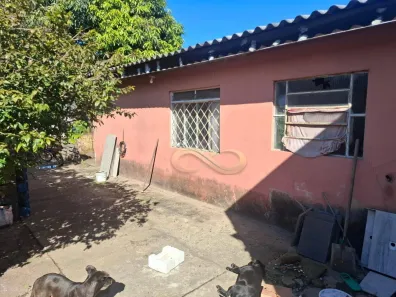 Casa com 2 Quartos à venda, 200m² no Barnabé, Gravataí
