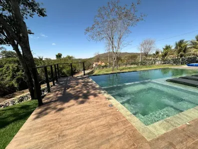 Fazenda/Sítio com 3 Quartos à venda, 196m² no , Hidrolândia