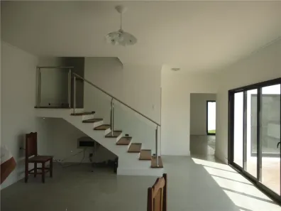 Sobrado com 3 Quartos à venda, 265m² no Vila Pinheirinho, Santo André