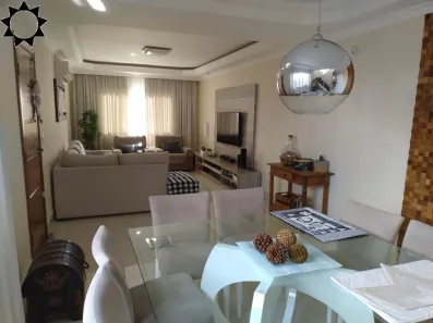 Casa com 3 Quartos à venda, 223m² no Centro, Osasco