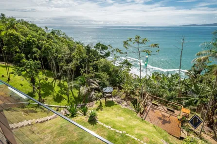 Casa com 4 Quartos à venda, 850m² no Praia das Taquaras, Balneário Camboriú