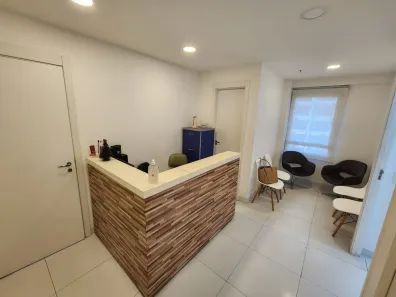 Consultório para alugar, 36m² no Del Castilho, Rio de Janeiro