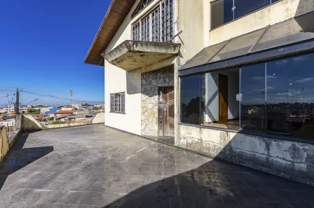 Sobrado com 5 Quartos à venda, 452m² no Campo Pequeno, Colombo