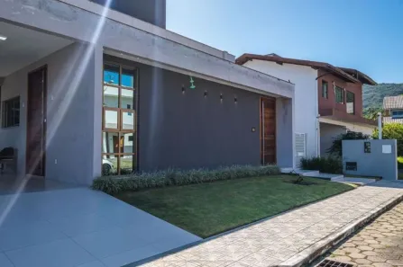 Casa com 4 Quartos à venda, 287m² no Vargem Grande, Florianópolis
