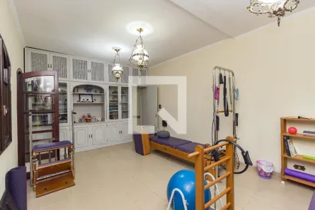 Casa com 2 Quartos à venda, 300m² no Vila Regente Feijó, São Paulo