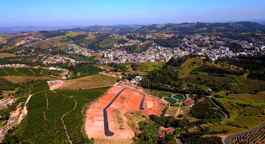 Lote/Terreno à venda, 360m² no Centro, Serra Negra