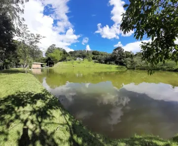 Fazenda/Sítio com 3 Quartos à venda, 300m² no Área Rural de Amparo, Amparo