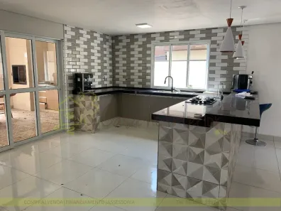 Sobrado com 3 Quartos à venda, 300m² no São Venâncio, Itupeva