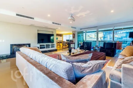 Apartamento com 4 Quartos à venda, 382m² no Mont Serrat, Porto Alegre