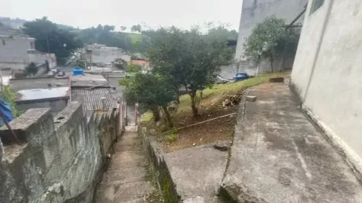 Casa com 6 Quartos à venda, 240m² no Jardim Anhangüera, São Paulo