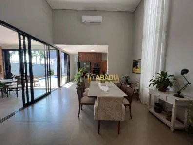 Casa de Condomínio com 3 Quartos à venda, 210m² no Jardim América, Paulínia