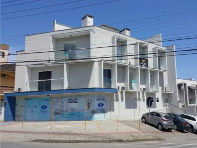 Kitnet para alugar, 23m² no Costa e Silva, Joinville