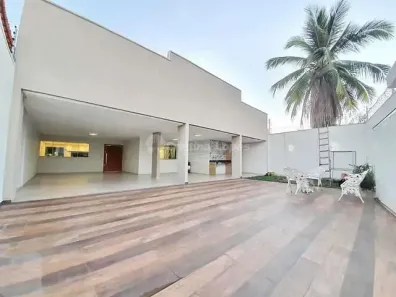 Casa com 3 Quartos à venda, 240m² no Recanto das Palmeiras, Teresina