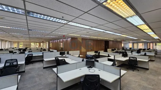 Sala Comercial para venda ou aluguel, 915m² no Chácara Santo Antônio (Zona Sul), São Paulo