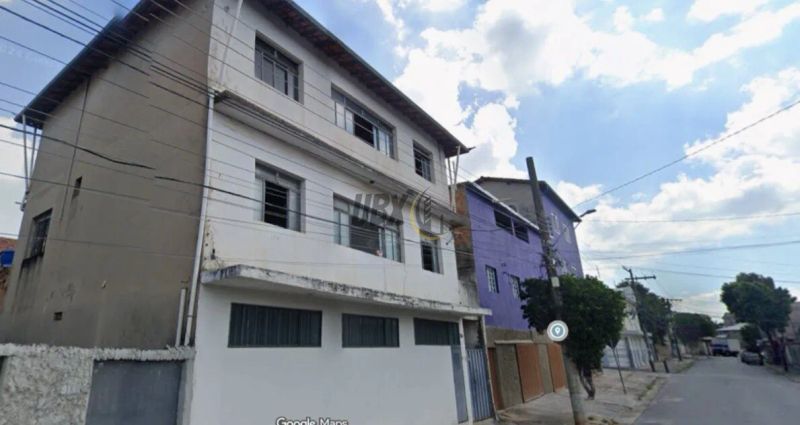 Casa com 12 quartos — Rio Branco, Belo Horizonte