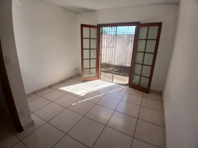 Casa com 2 Quartos à venda, 138m² no Jardim Itália, Jundiaí