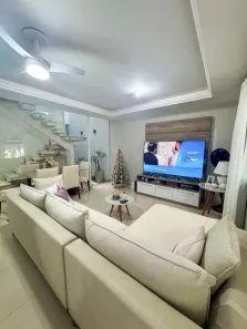 Casa com 3 Quartos à venda, 122m² no Lagoa, Macaé