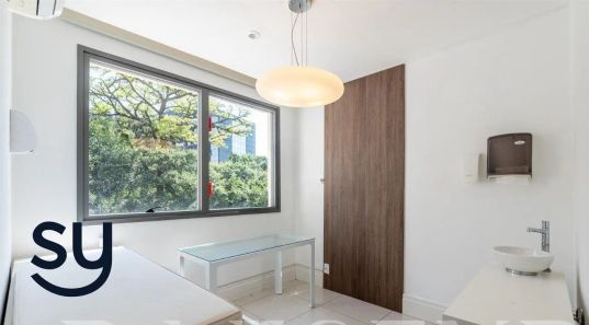 Sala Comercial à venda, 44m² no Auxiliadora, Porto Alegre