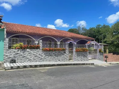Casa com 3 Quartos à venda, 150m² no Aleixo, Manaus