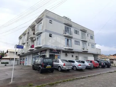 Apartamento com 3 Quartos para alugar, 80m² no Forquilhas, São José