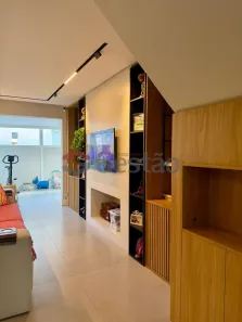 Casa de Condomínio com 3 Quartos para alugar, 248m² no Estância Velha, Canoas