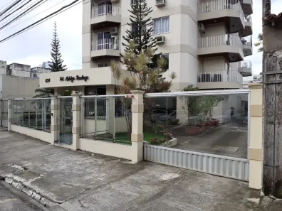 Apartamento com 3 Quartos para alugar, 121m² no Batista Campos, Belém