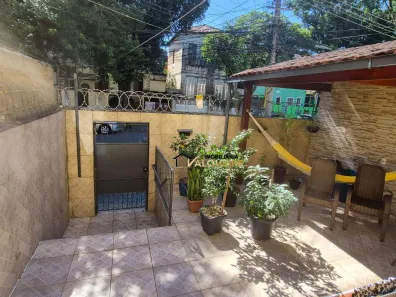 Casa de Condomínio com 3 Quartos à venda, 110m² no Marechal Hermes, Rio de Janeiro