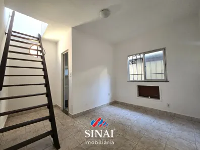 Casa com 1 Quarto para alugar, 112m² no Brás de Pina, Rio de Janeiro