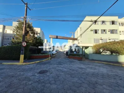 Apartamento com 2 Quartos para alugar, 65m² no Trindade, Florianópolis
