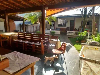 Casa com 3 Quartos à venda, 180m² no Nossa Senhora das Graças, Uberlândia