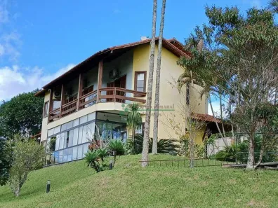 Casa de Condomínio com 4 Quartos à venda, 225m² no Albuquerque, Teresópolis