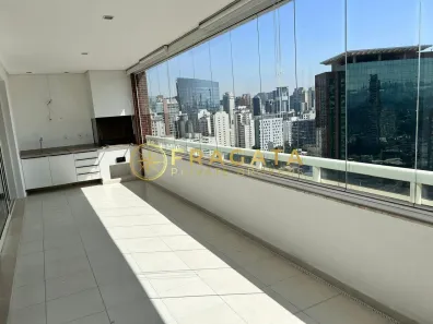 Apartamento com 3 Quartos para alugar, 151m² no Itaim Bibi, São Paulo