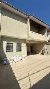 Casa com 4 Quartos à venda, 220m² no Cidade Jardim, Jacareí
