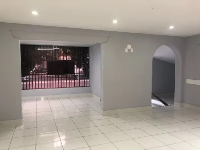 Ponto Comercial com 10 Quartos para alugar, 200m² no Pinheiros, São Paulo