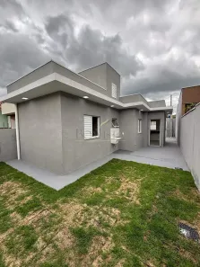 Casa com 2 Quartos à venda, 10m² no Centro, Piracaia