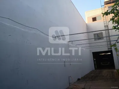 Casa com 4 Quartos à venda, 441m² no Nossa Senhora das Graças, Uberlândia