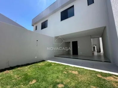 Casa com 4 Quartos para alugar, 200m² no Santa Amélia, Belo Horizonte