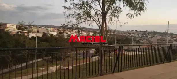à venda, 140m² no Jardim Santa Júlia, São José dos Campos