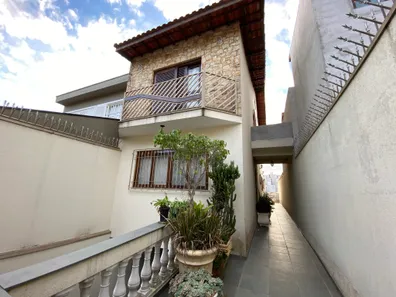 Sobrado com 3 Quartos à venda, 223m² no Cidade D'Abril, São Paulo