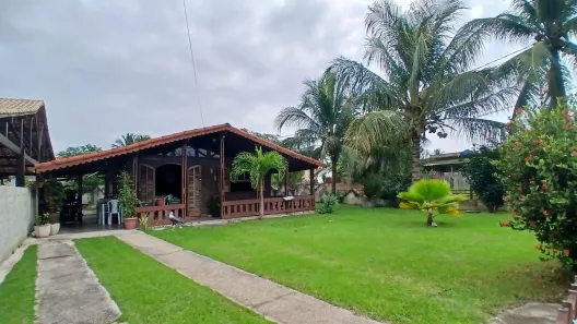Casa com 3 Quartos à venda, 160m² no Centro (Praia Seca), Araruama