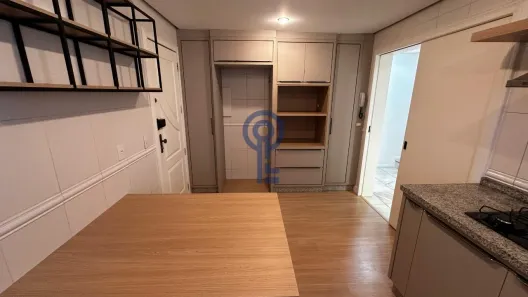 Apartamento com 4 Quartos para alugar, 180m² no Agronômica, Florianópolis