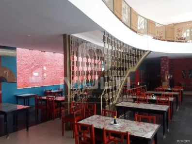 Ponto Comercial com 1 Quarto para alugar, 1380m² no Centro, Uberlândia
