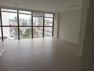 Sala Comercial à venda, 31m² no Estreito, Florianópolis