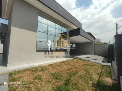Casa de Condomínio com 4 Quartos à venda, 400m² no Região dos Lagos, Brasília