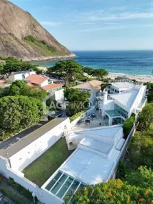 Casa com 5 Quartos à venda, 900m² no Itacoatiara, Niterói