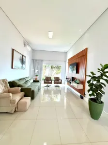 Casa de Condomínio com 3 Quartos à venda, 200m² no Parque Brasil 500, Paulínia